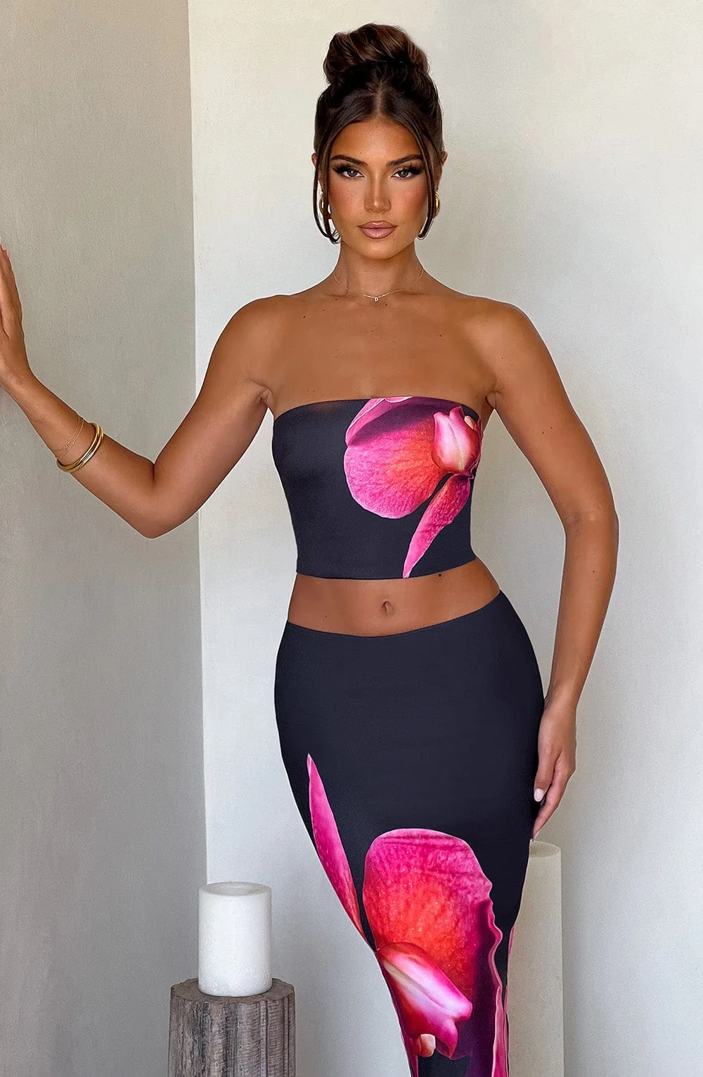 Elegant Black Floral Print Strapless Top - Allegra Style