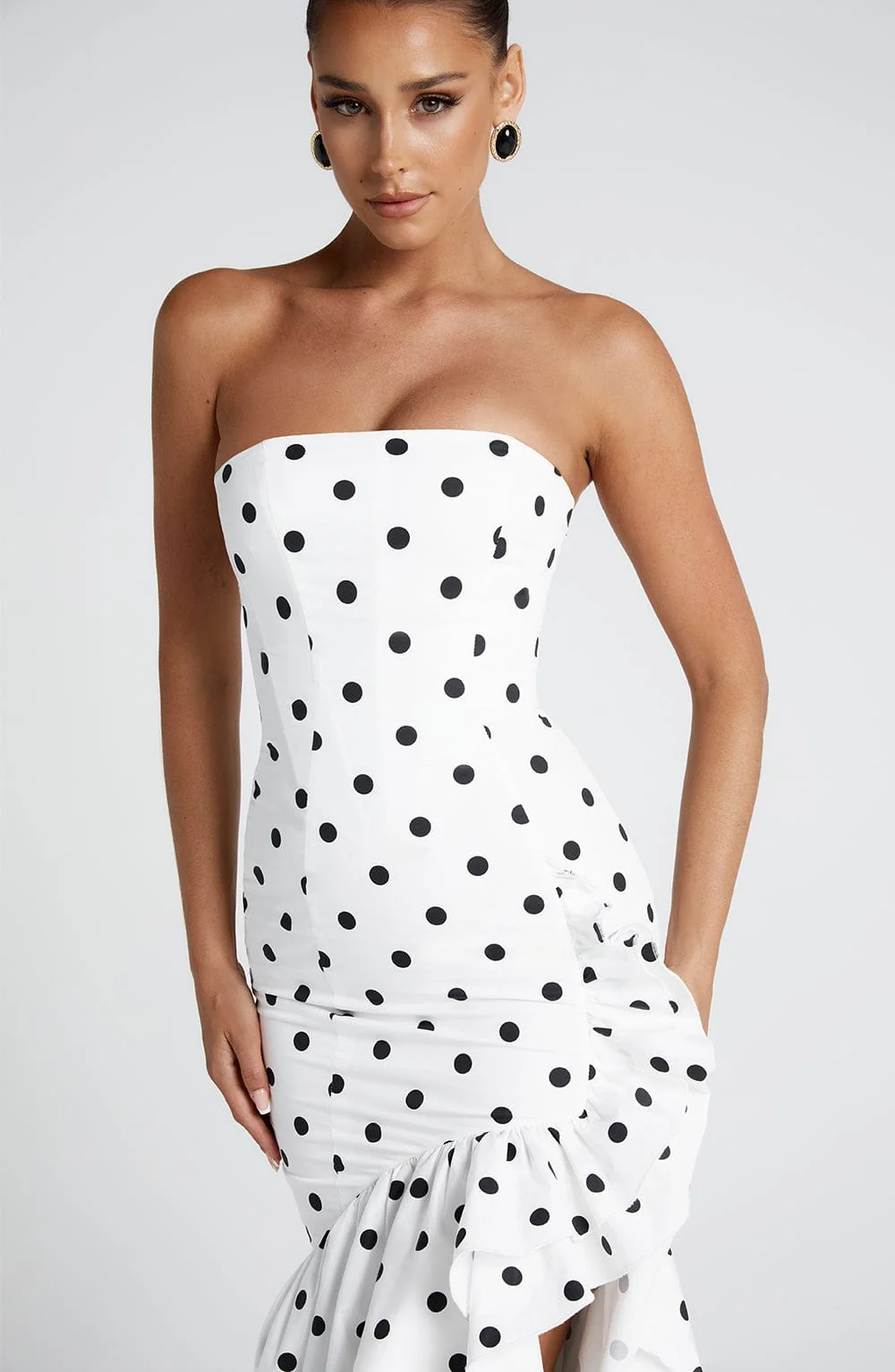 Elegant Black Polka Dot Maxi Dress - Strapless Statement Piece