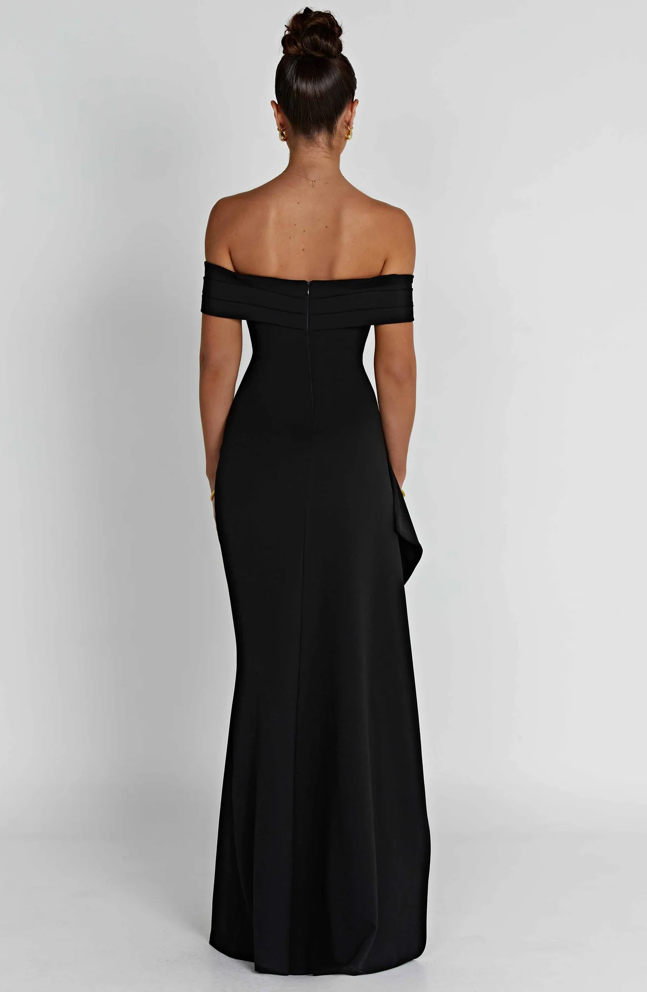 Elegant Black Bardot Maxi Dress - Stretch Crepe Fabric