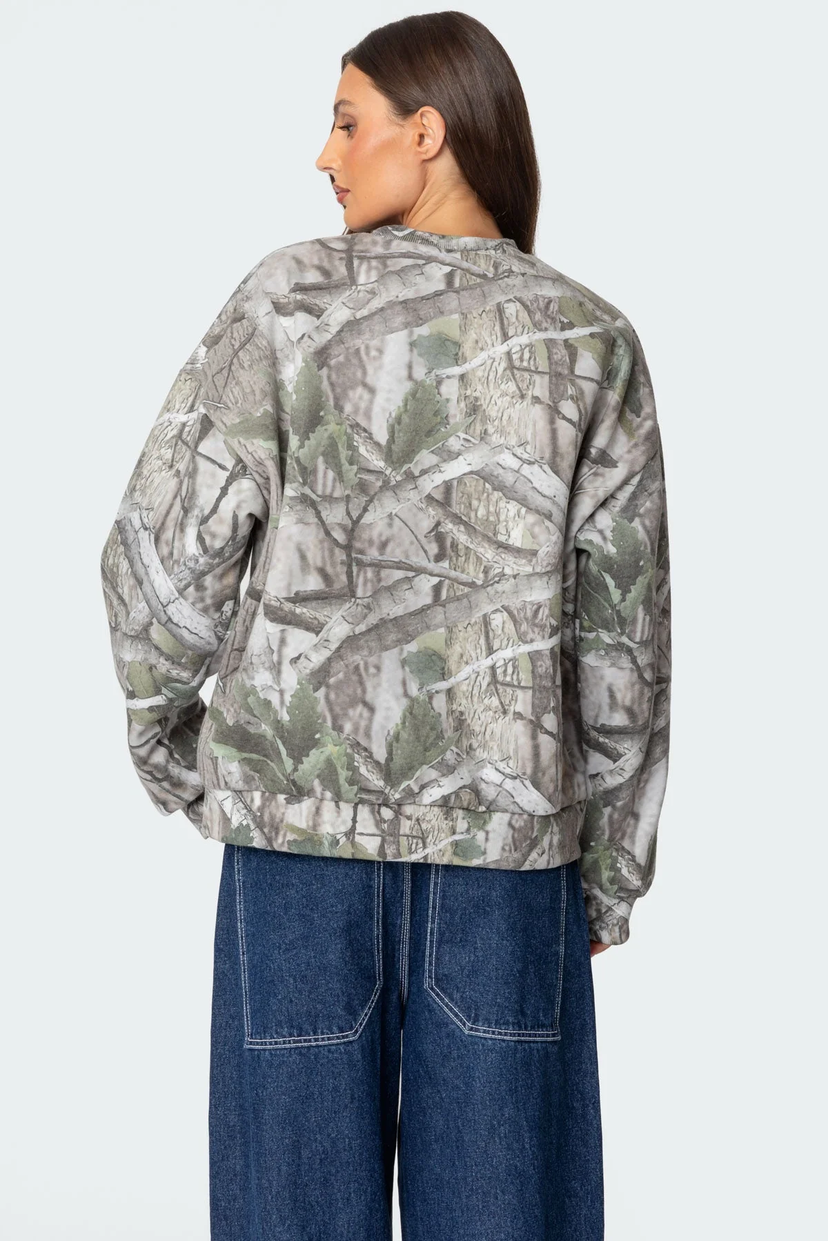 Olive Camo Print Sweatshirt for California Outdoor Enthusiasts