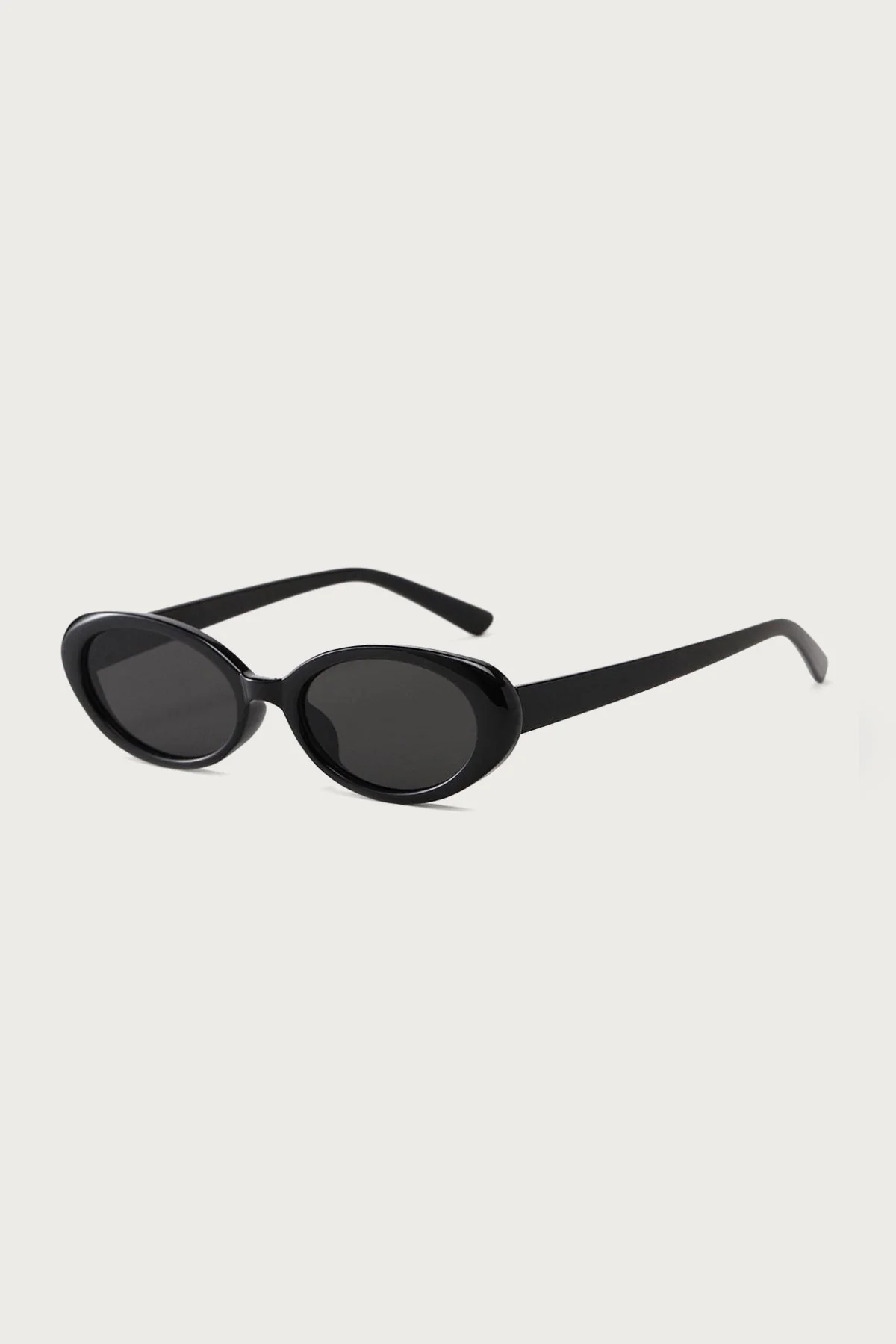 Black Oval Sunglasses UV Protection Stylish Design