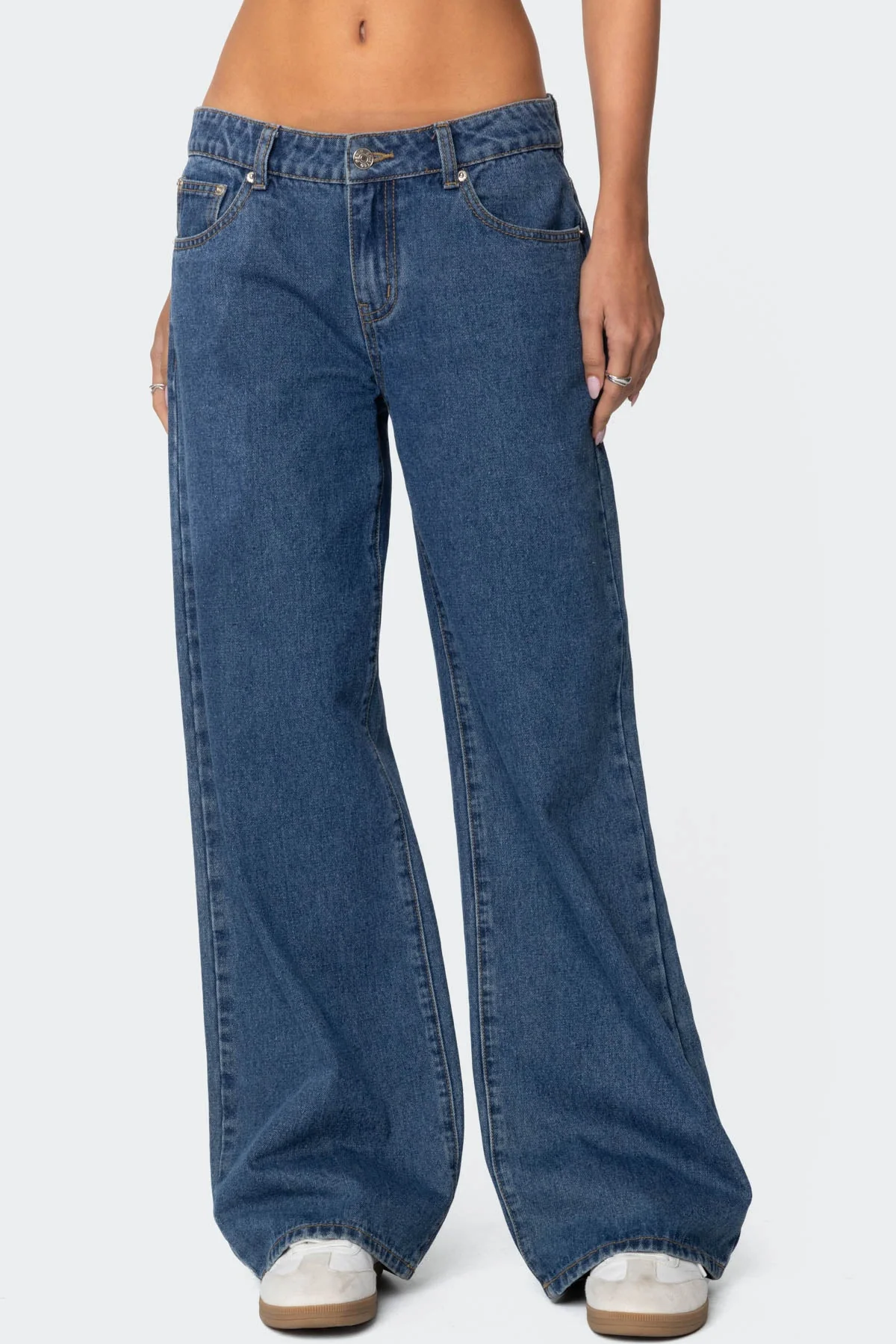 Blue Washed Low Rise Denim Jeans - Comfortable and Stylish