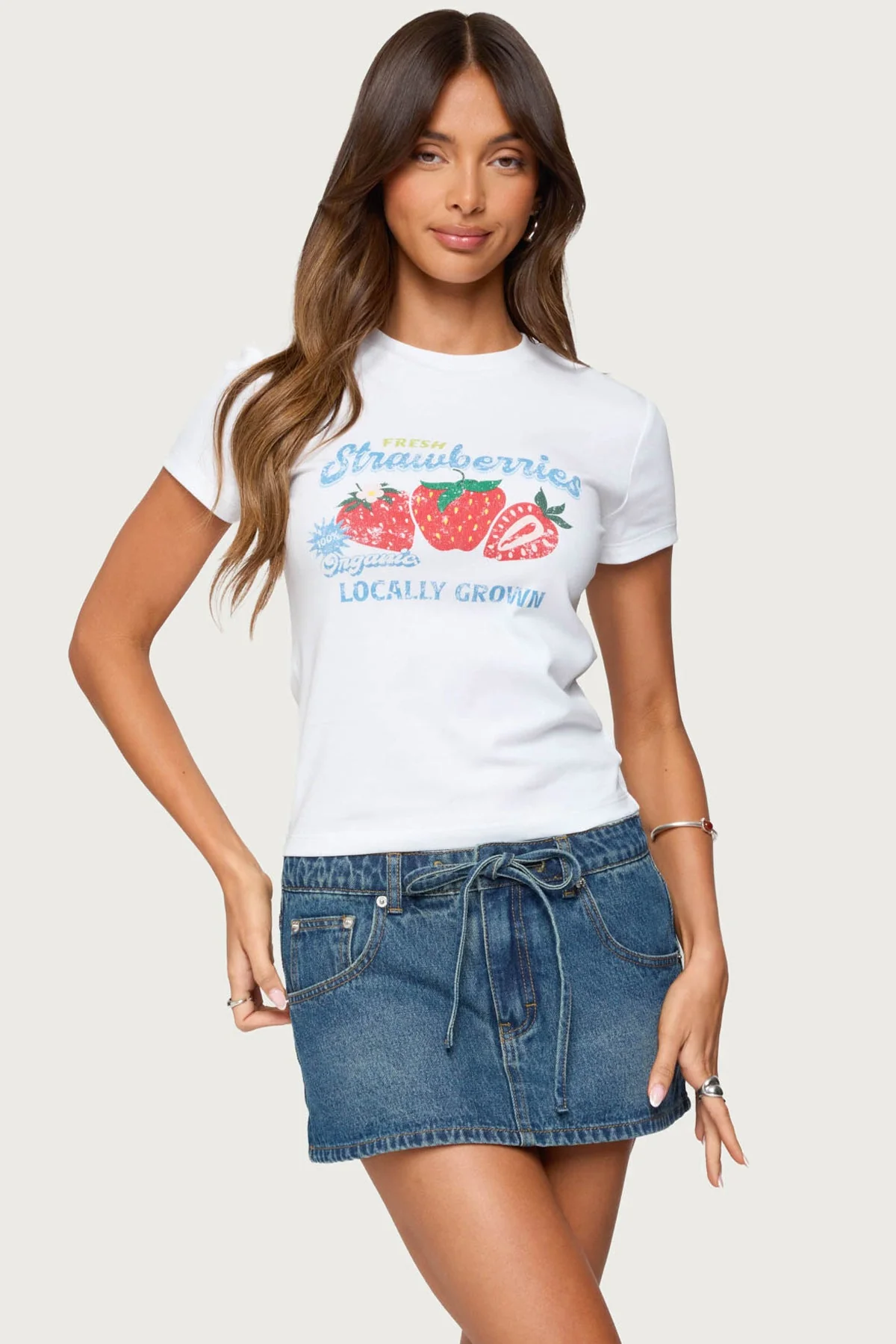 White Graphic Print T-Shirt with Fresh Strawberries Design