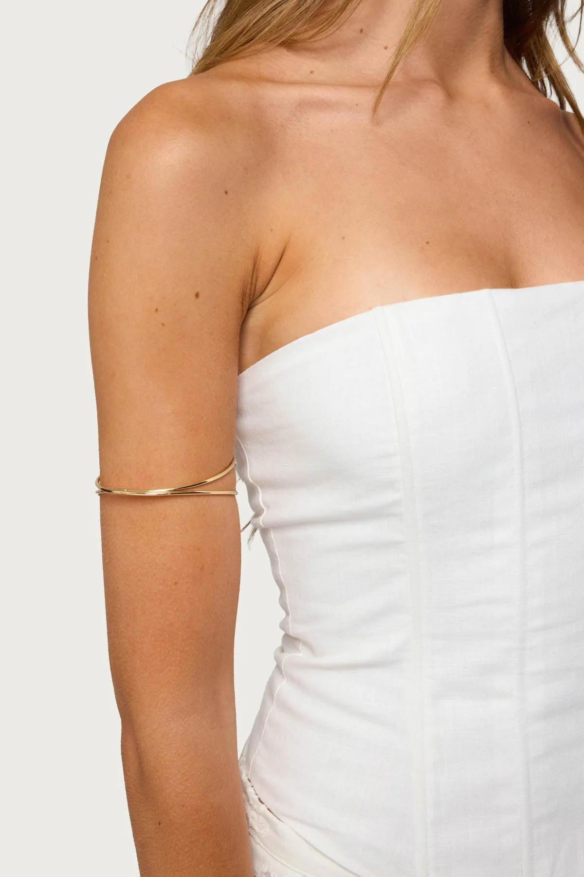 Gold Twist Arm Cuff Bracelet - Stylish Twist Design