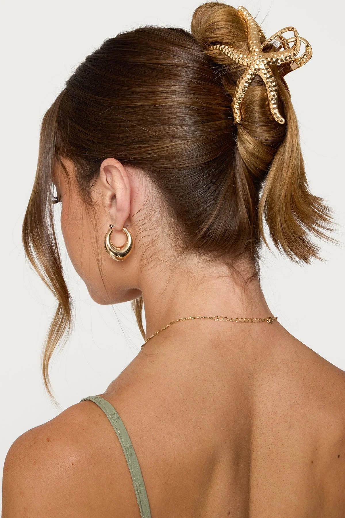 Gold Starfish Claw Clip Hair Accessory
