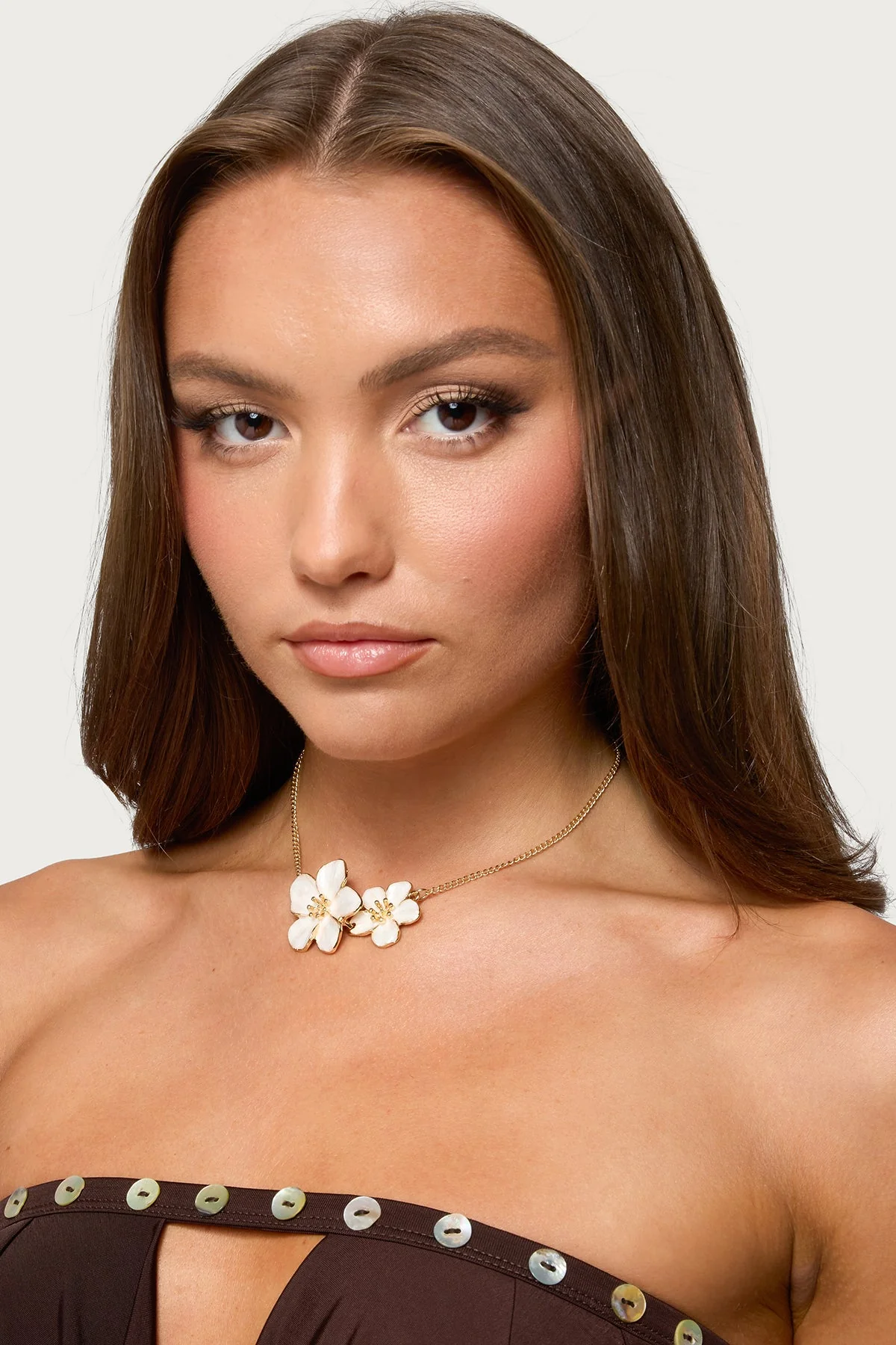 Adjustable Chain Double Flower Pendant Necklace in Gold Tone