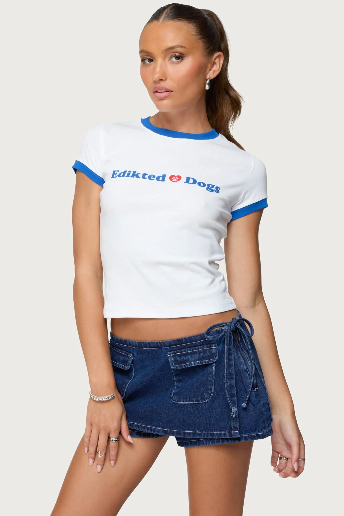 Dog Lover White T-shirt for Pet Enthusiasts