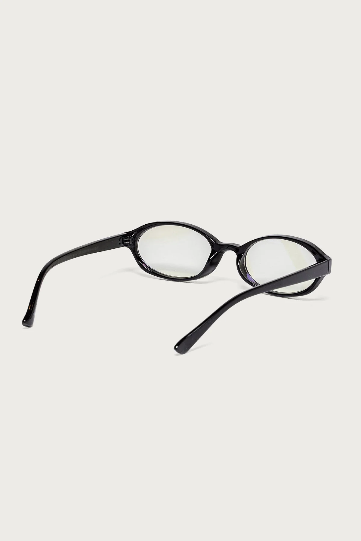 Blue Light Blocking Oval Frame Glasses in Black Color