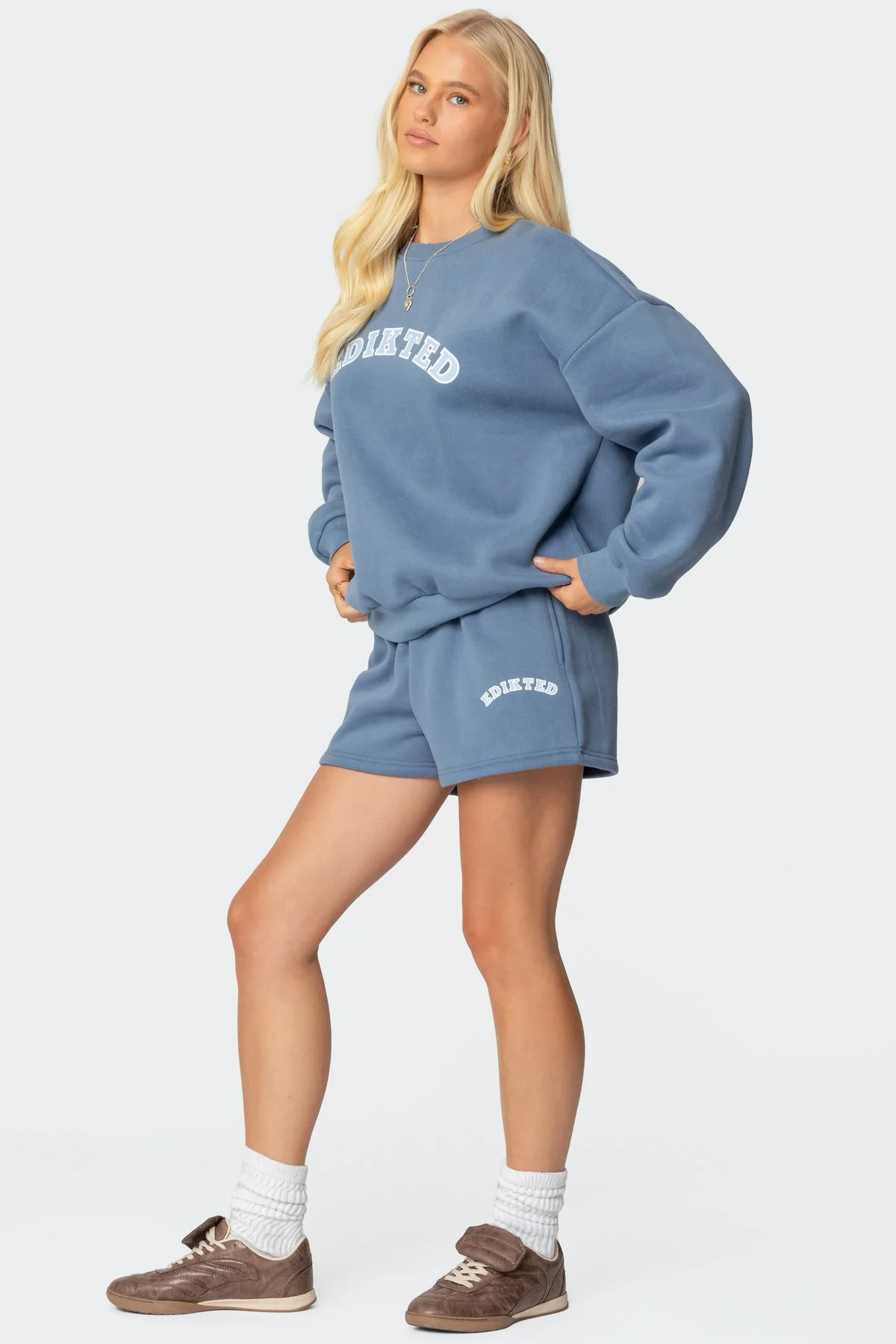 Blue Graphic Crewneck Sweatshirt for Women