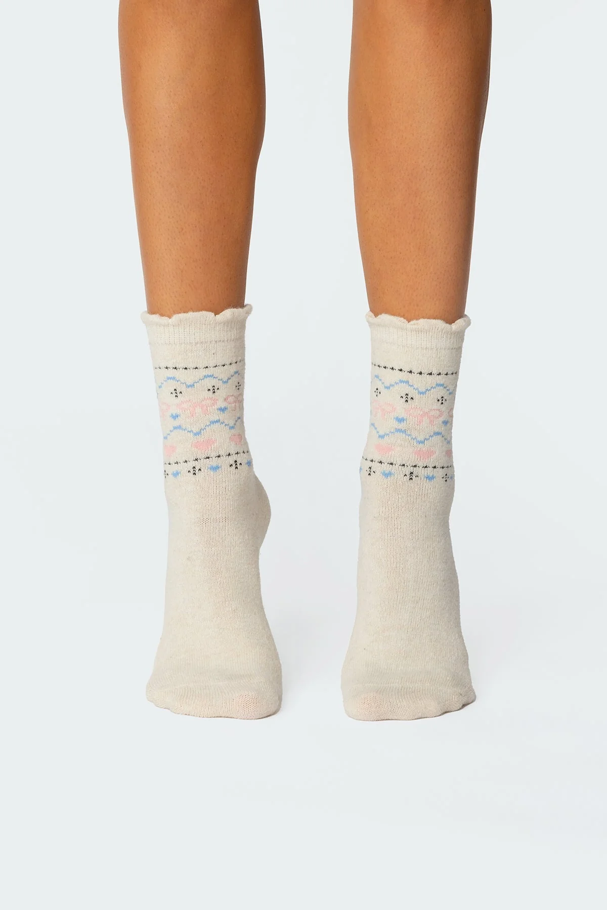 Ivory Knit Bow and Heart Pattern Socks
