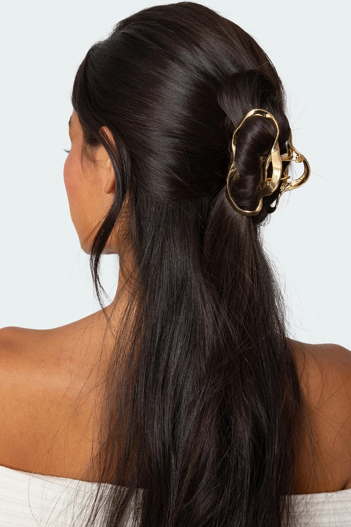 Golden Metal Claw Clip Hair Accessory