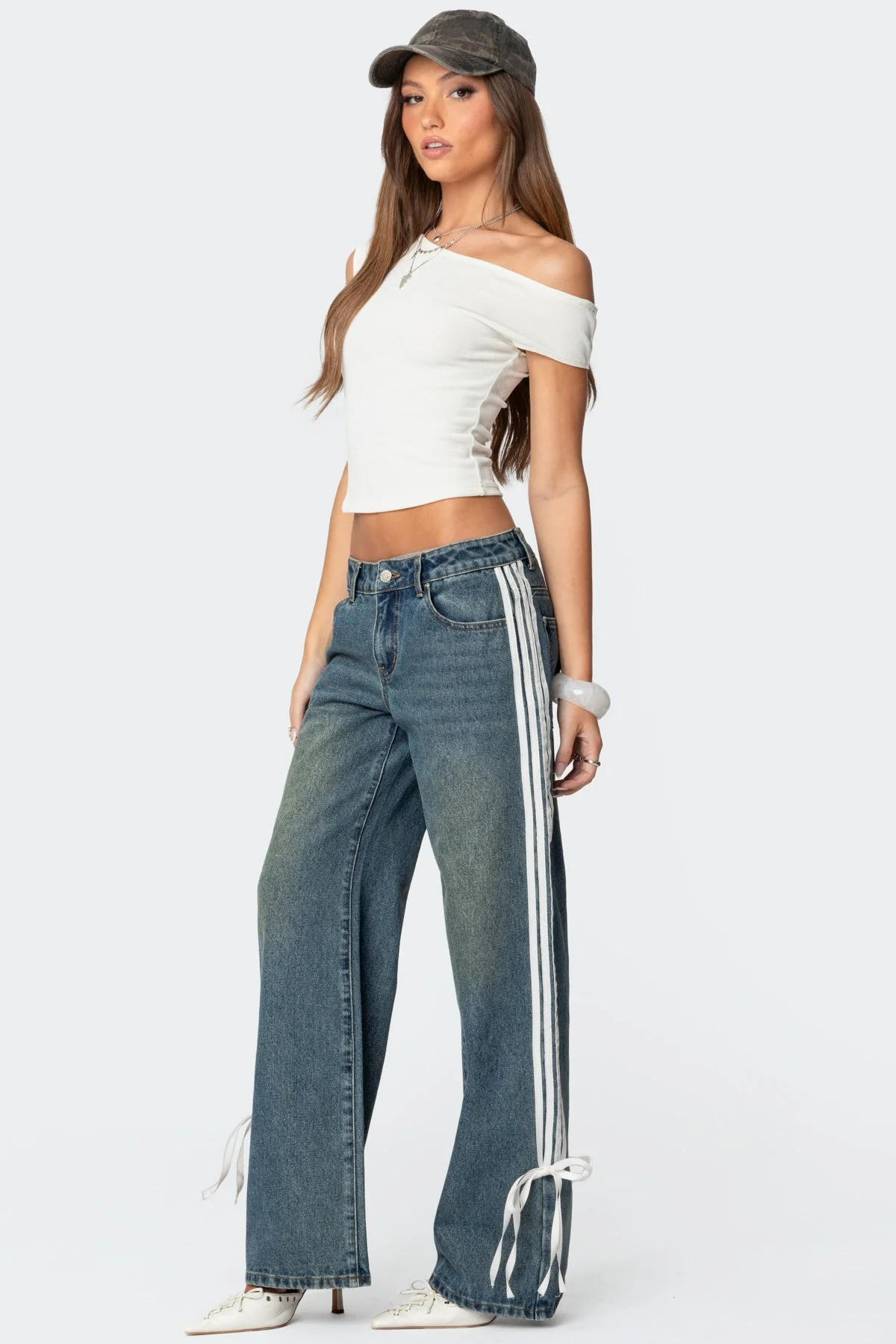 Blue Washed Low Rise Jeans with Ribbon Detailing
