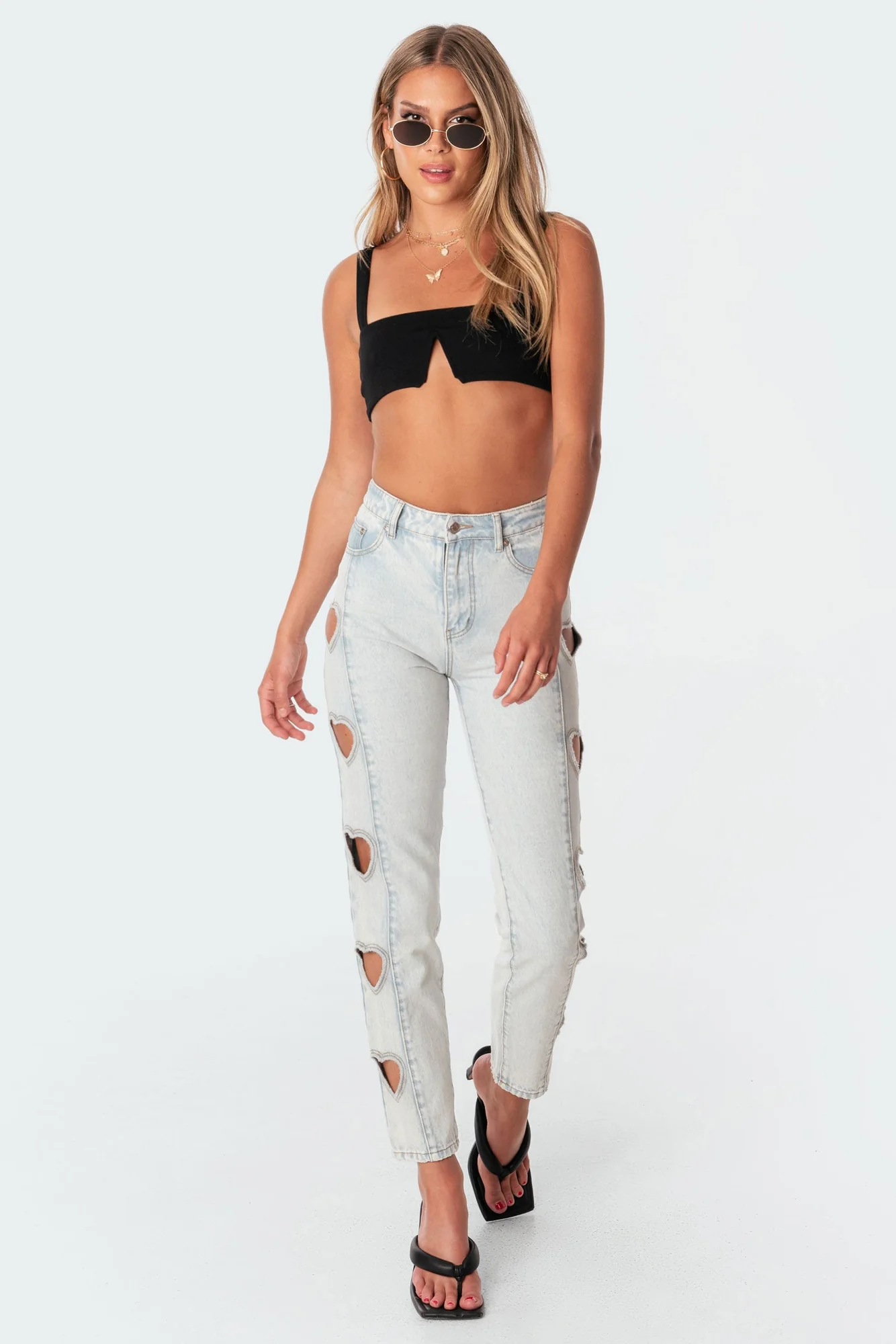Ribbed V-Neck Crop Top in Black
