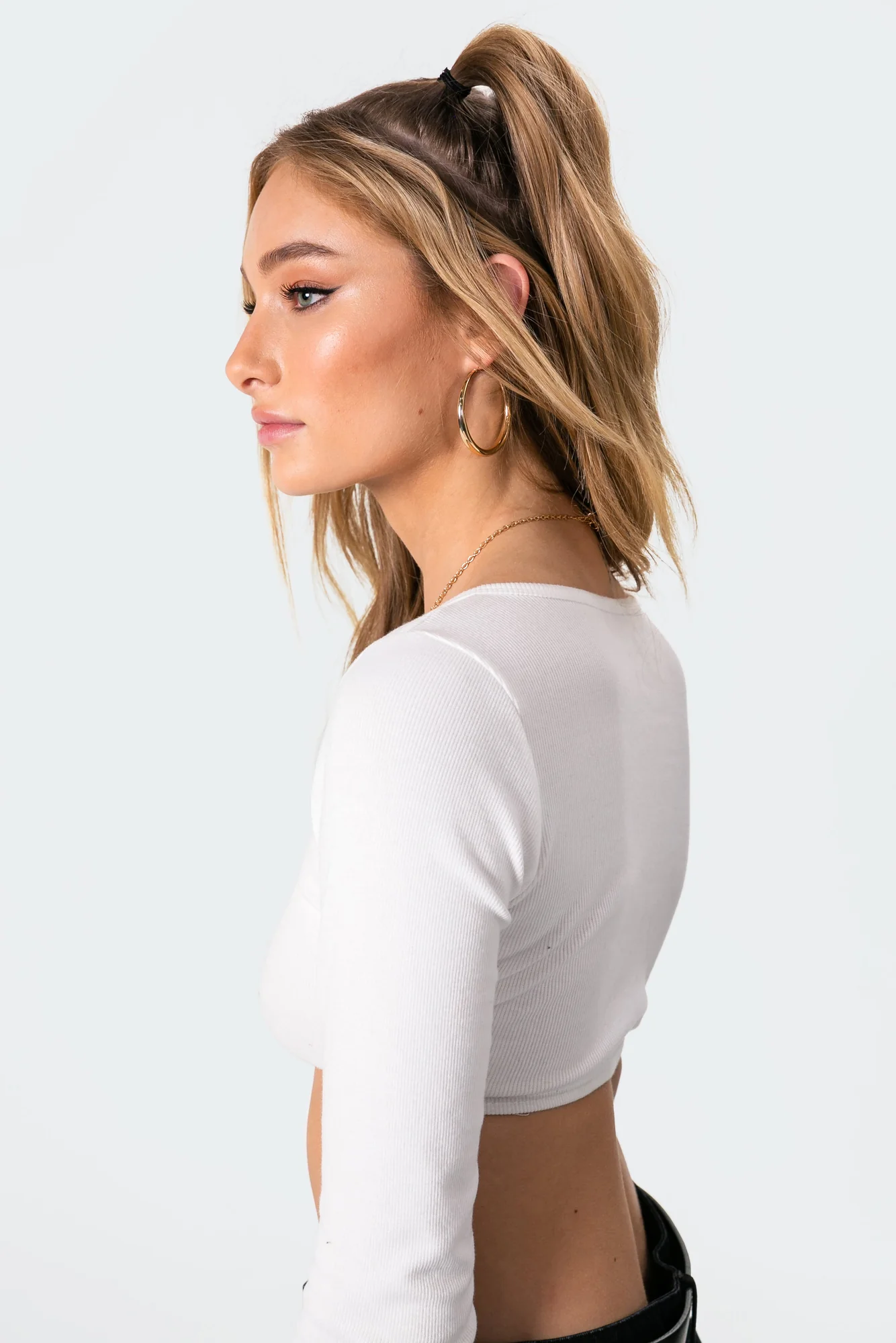 Chic Gold Hoop Earrings - Lightweight & Stylish