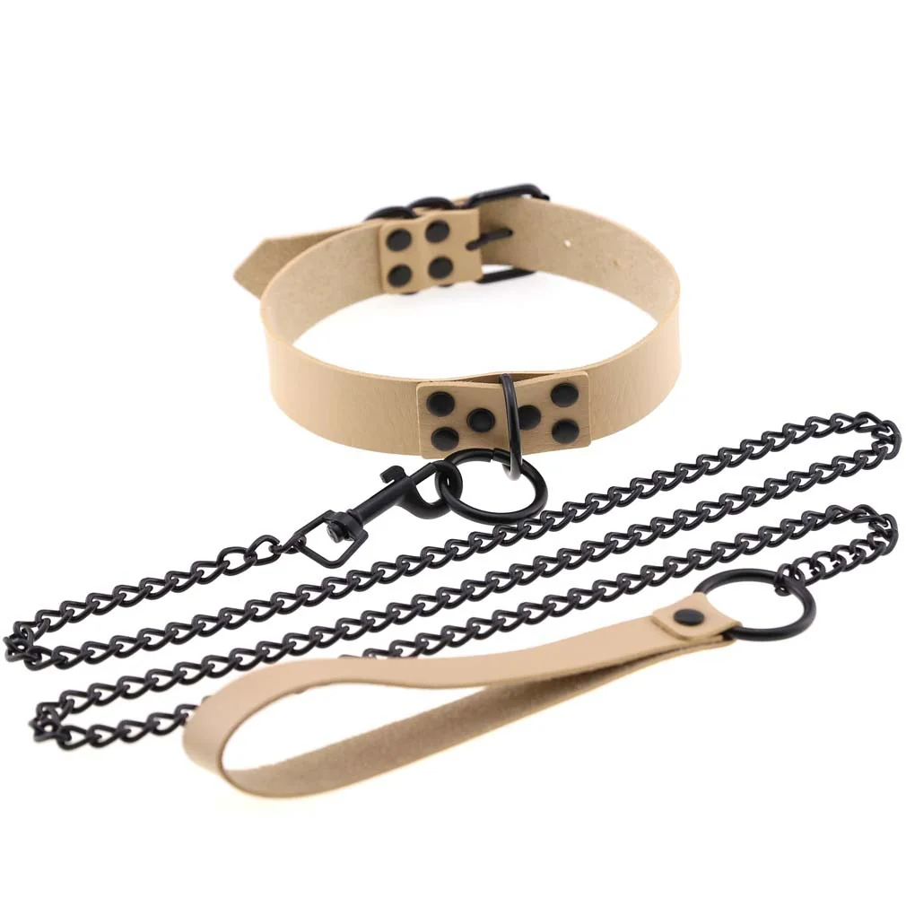 Chic Bumper Choker & Leash Set in Black Faux Leather