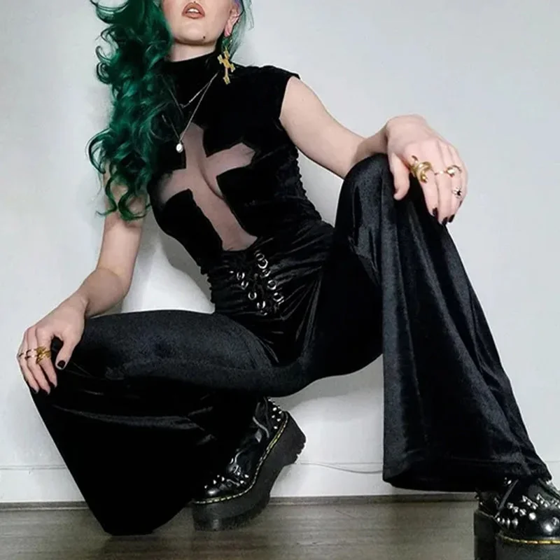 Chic Gothic Premium Cotton Blend Top in Black