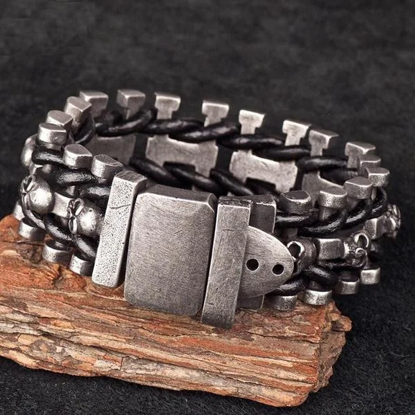 Silver Gray Stainless Steel Skull Bracelet | Hypoallergenic Accessory