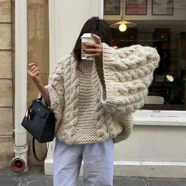 Oversized White Knitted Jumper for Women Stylish & Cozy