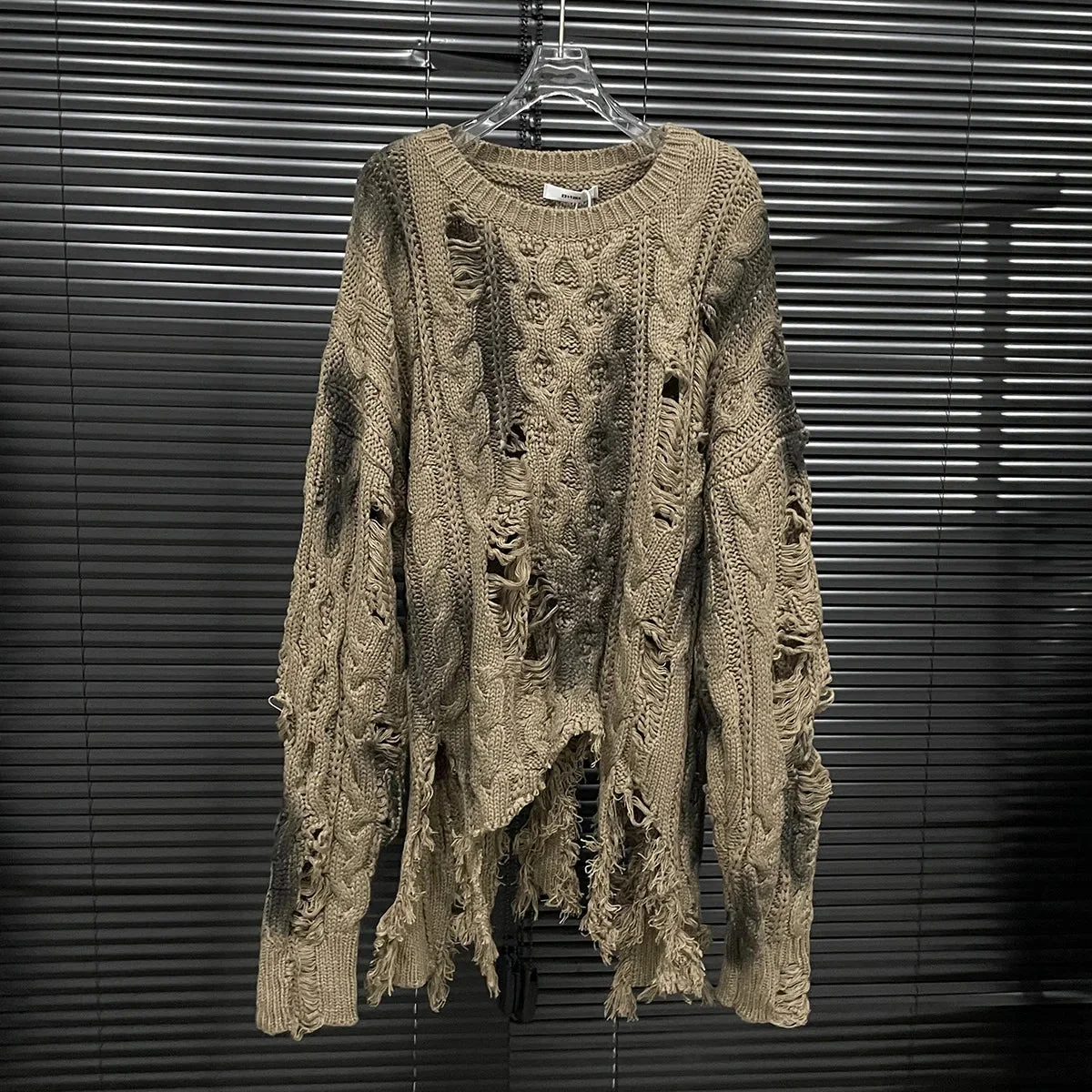 Elegant Vintage Knitted Pullover for Women in Gray - Premium Quality