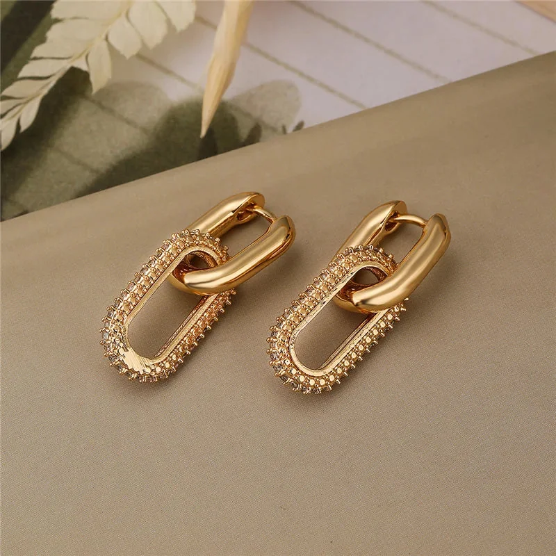 Retro Style Metal Earrings for Women - Limited Edition