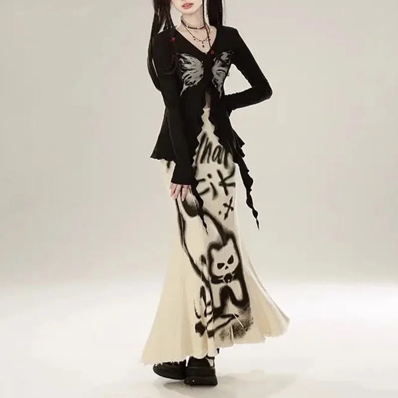 Chic Limited Edition Punk Skirt in Beige