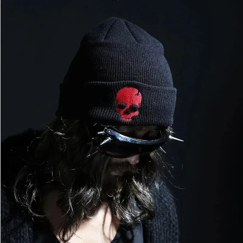 Mens Acrylic Skull Beanie Hat in Red