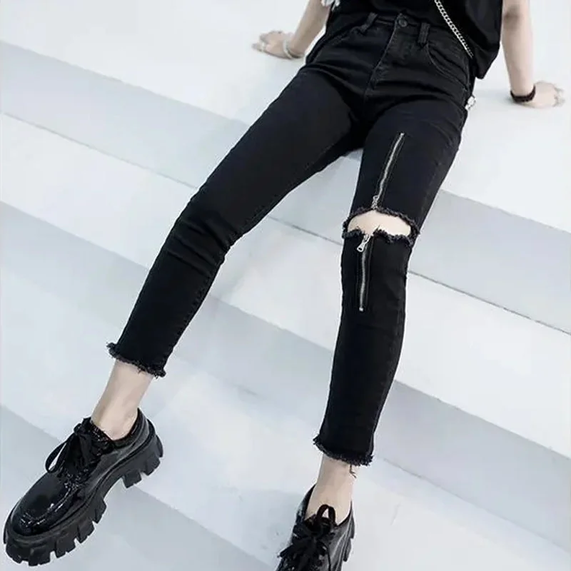Black Distressed Skinny Jeans for Women