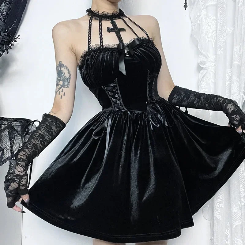 Elegant Gothic Velvet Dress in Black for Women