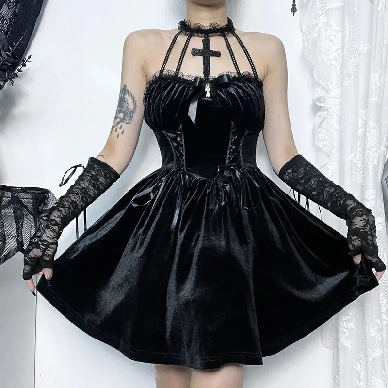 Elegant Gothic Velvet Dress in Black for Women