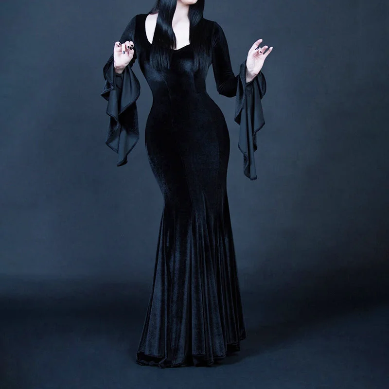 Elegant Gothic Velvet Dress in Black