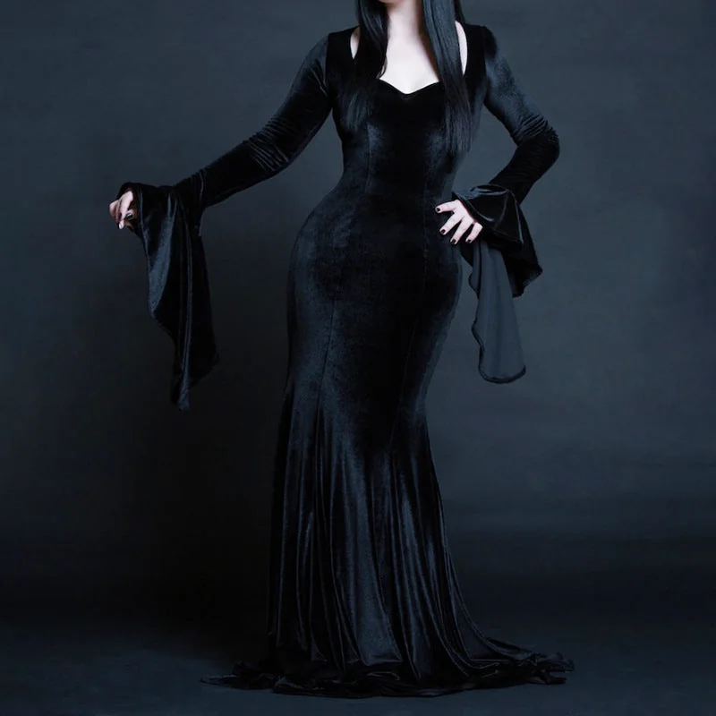 Elegant Gothic Velvet Dress in Black