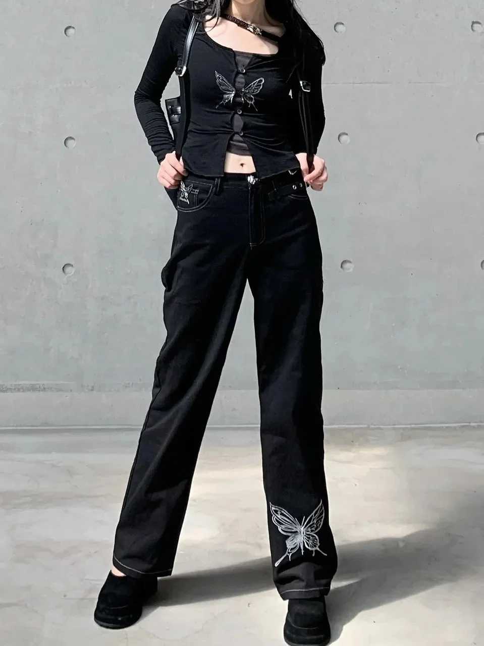 Elegant Gothic Style Womens Top in Black