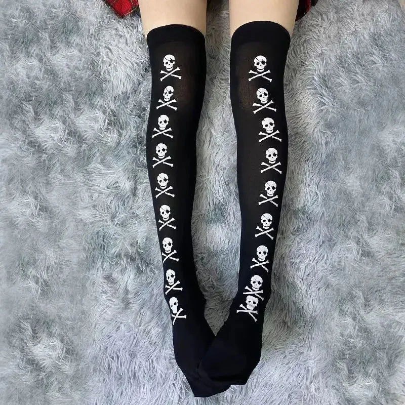 Chic Skull Print Cotton Polyester Blend Womens Socks