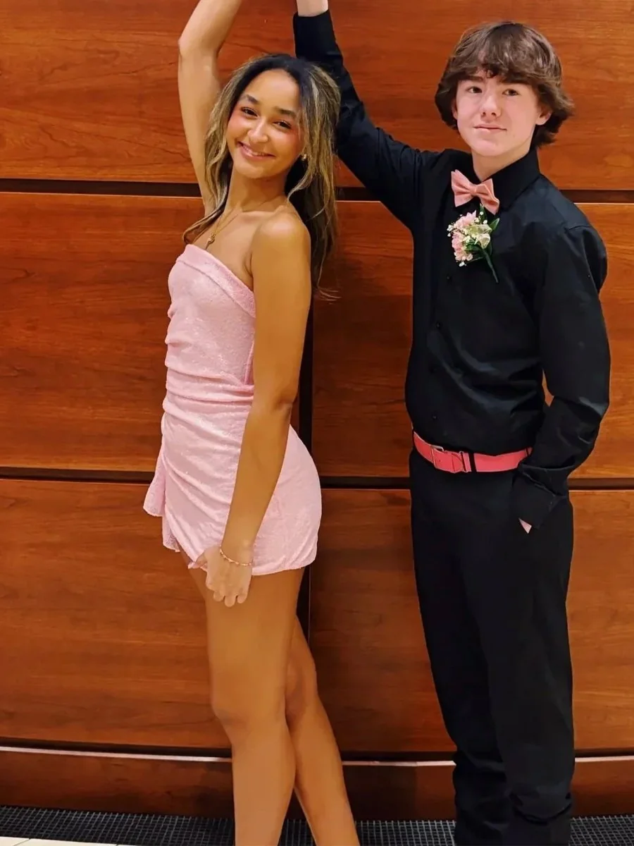 Aris | Pink - Strapless Sheath Sequins Short Homecoming Dresses With Side Train