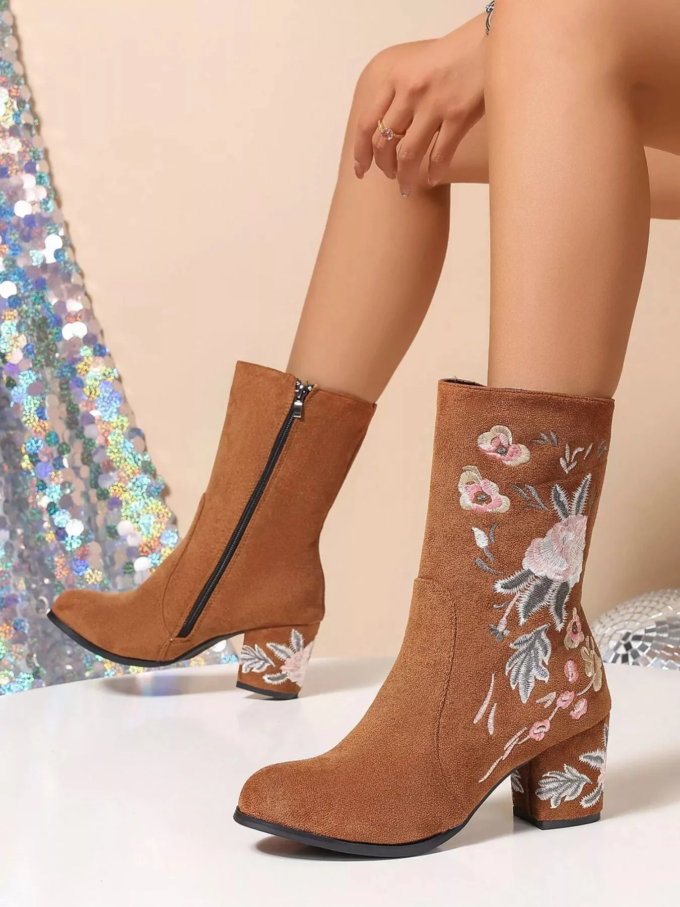 Floral Embroidered Mid Heel Fashion Boots