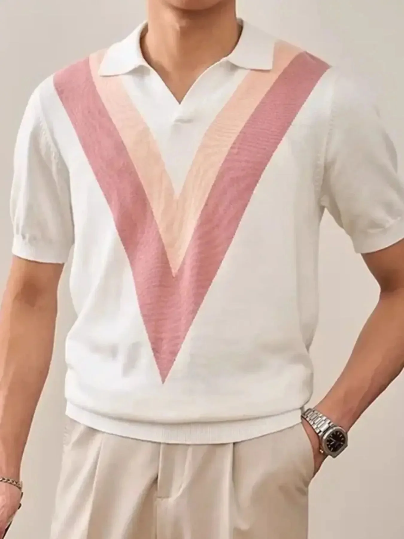 Mens V-Pattern Polo Shirt in Contrast Knit Fabric