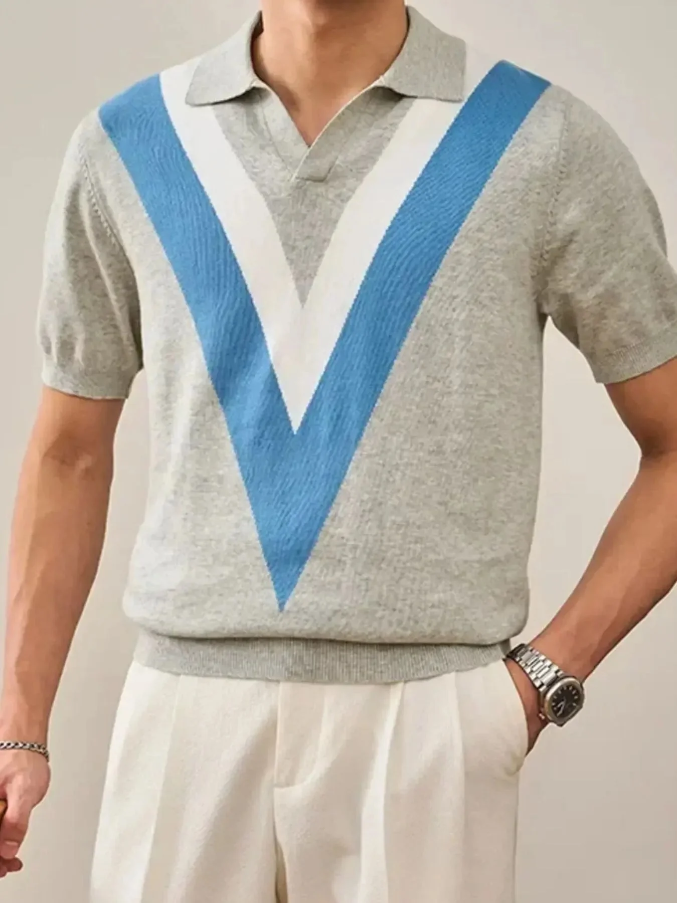 Mens V-Pattern Polo Shirt in Contrast Knit Fabric