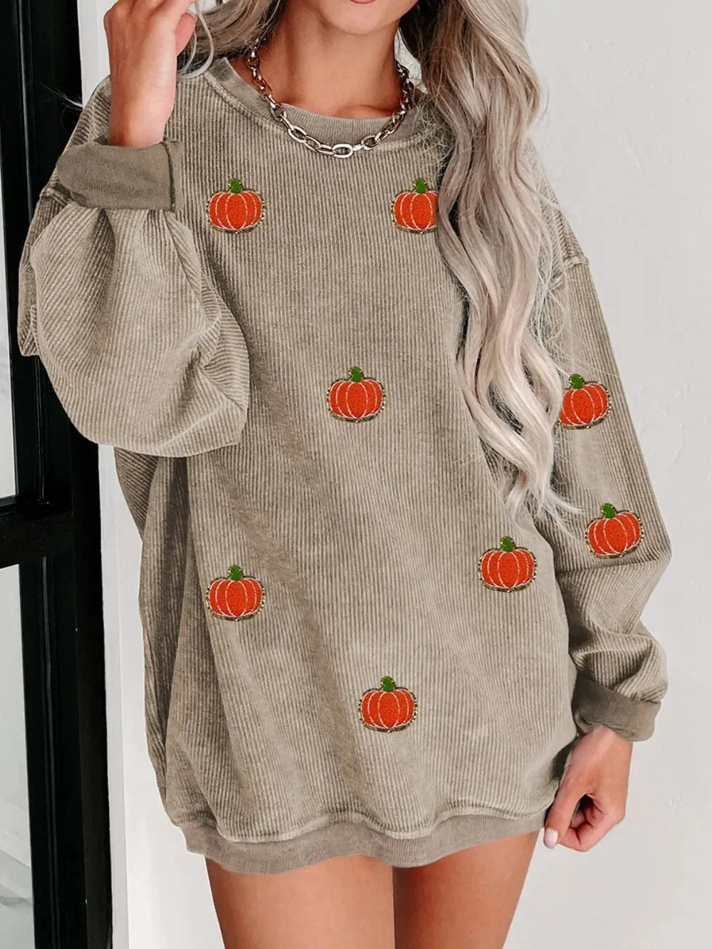 Cozy Pumpkin Long Sleeve Sweatshirt for Women