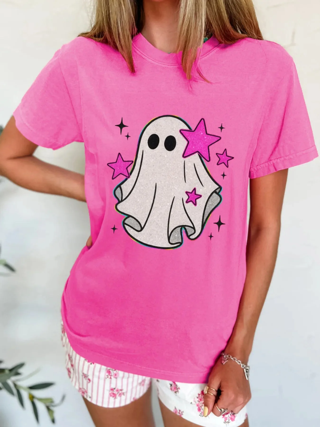 Scary Halloween Ghost Graphic Hot Pink T-Shirt