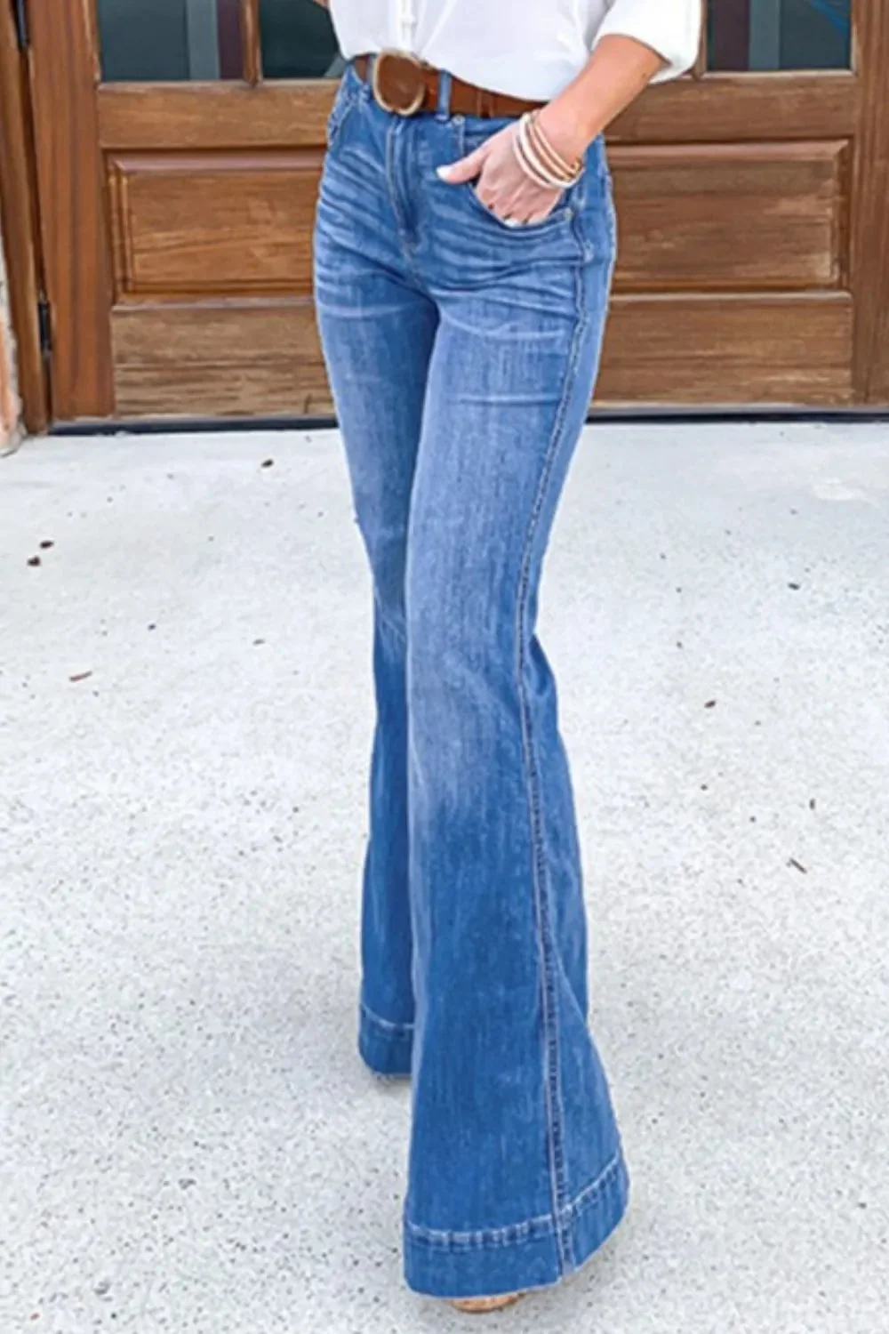 Classic Full-Length Denim Jeans with Pockets