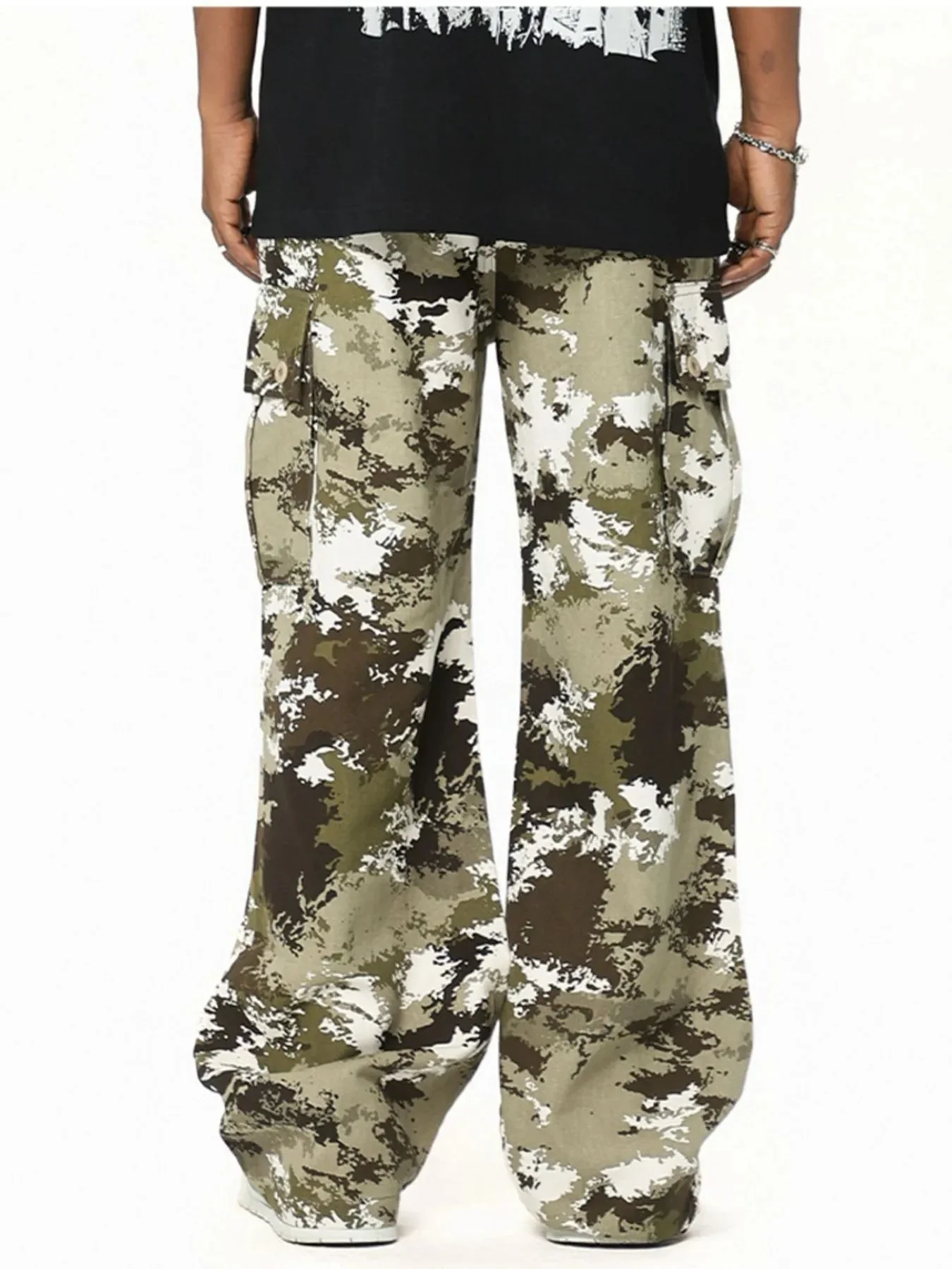 Mens Camouflage Wide Leg Cargo Pants in Green