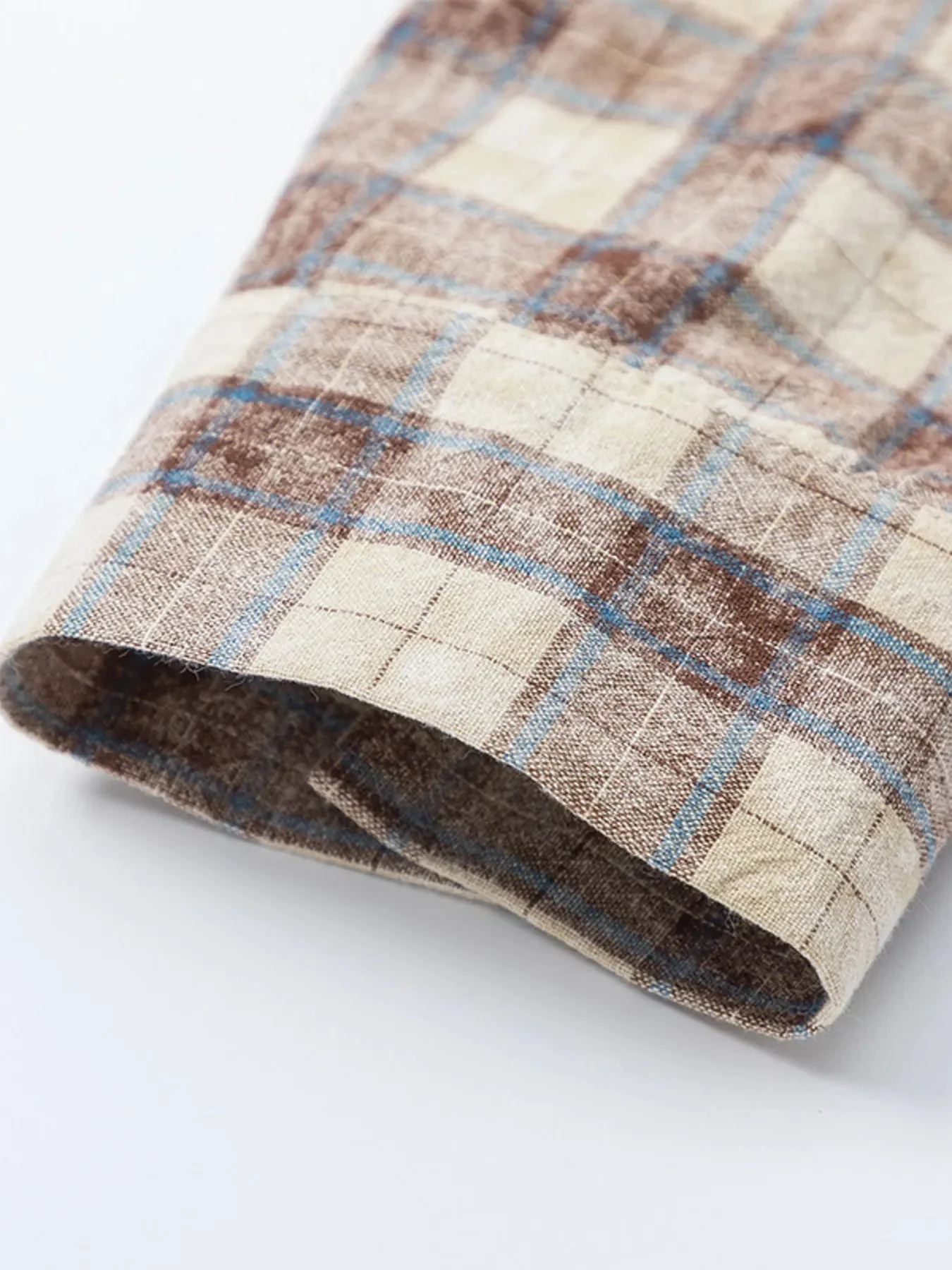 Mens Plaid Long Sleeve Button-Up Shirt