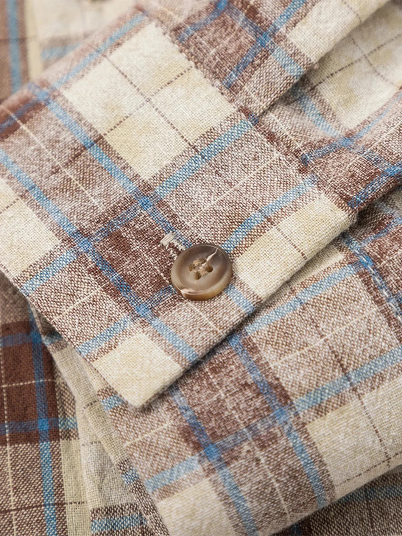 Mens Plaid Long Sleeve Button-Up Shirt