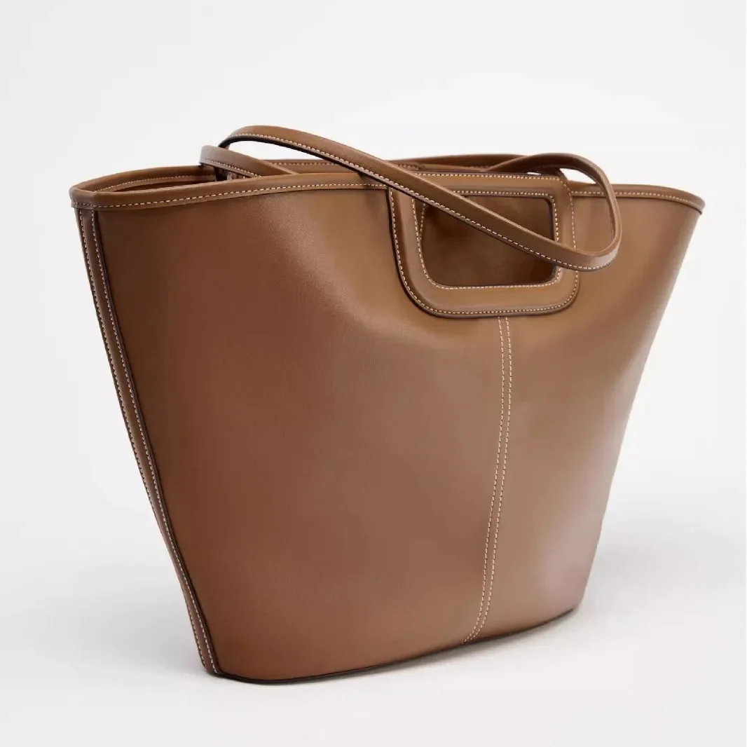 Classic Brown Bucket Shoulder Bag