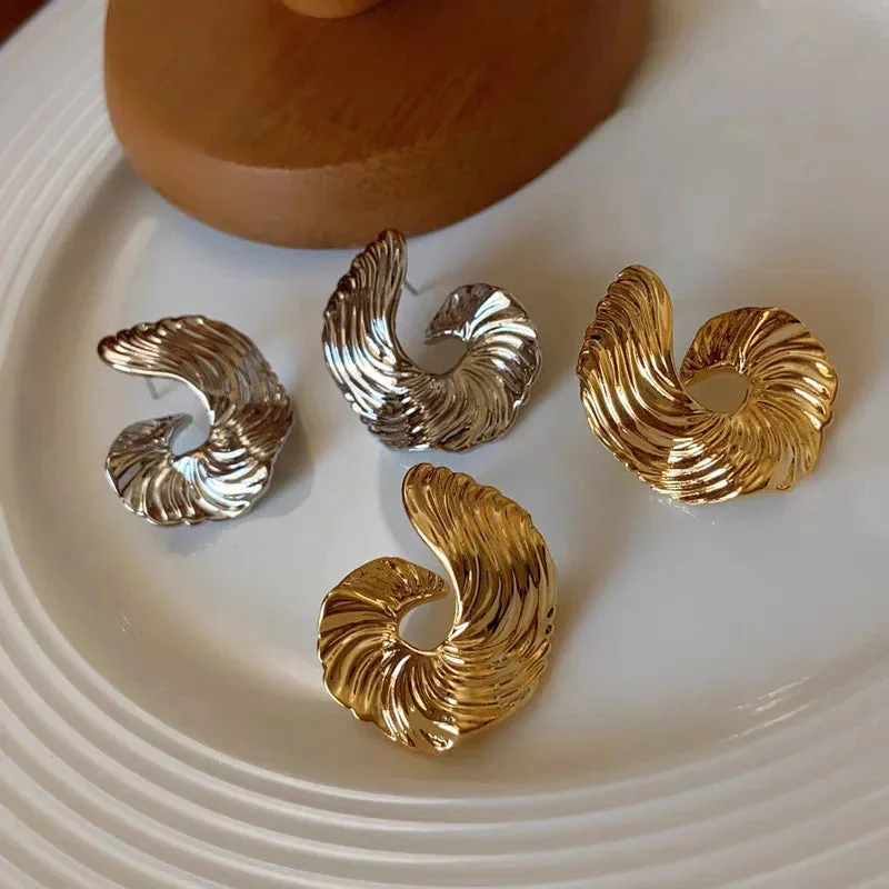 Spiral Stud Earrings - Modern & Elegant Jewelry for All Occasions