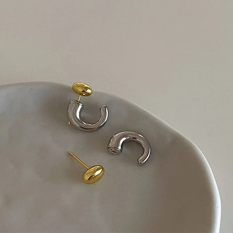 Celestial Silver Swirl Hoop Earrings - Lightweight Design