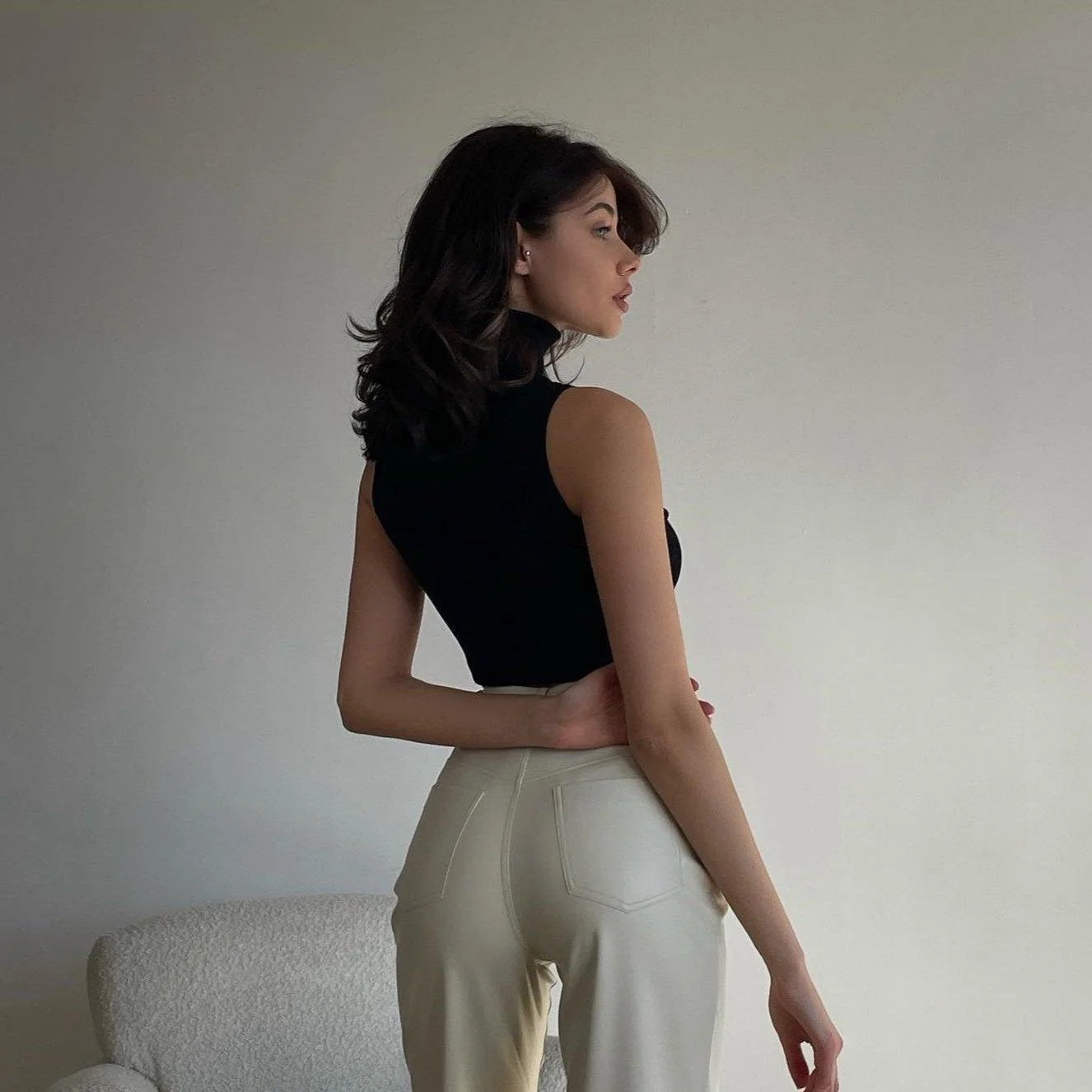 High Waist White Leather Pants - Stylish & Luxurious