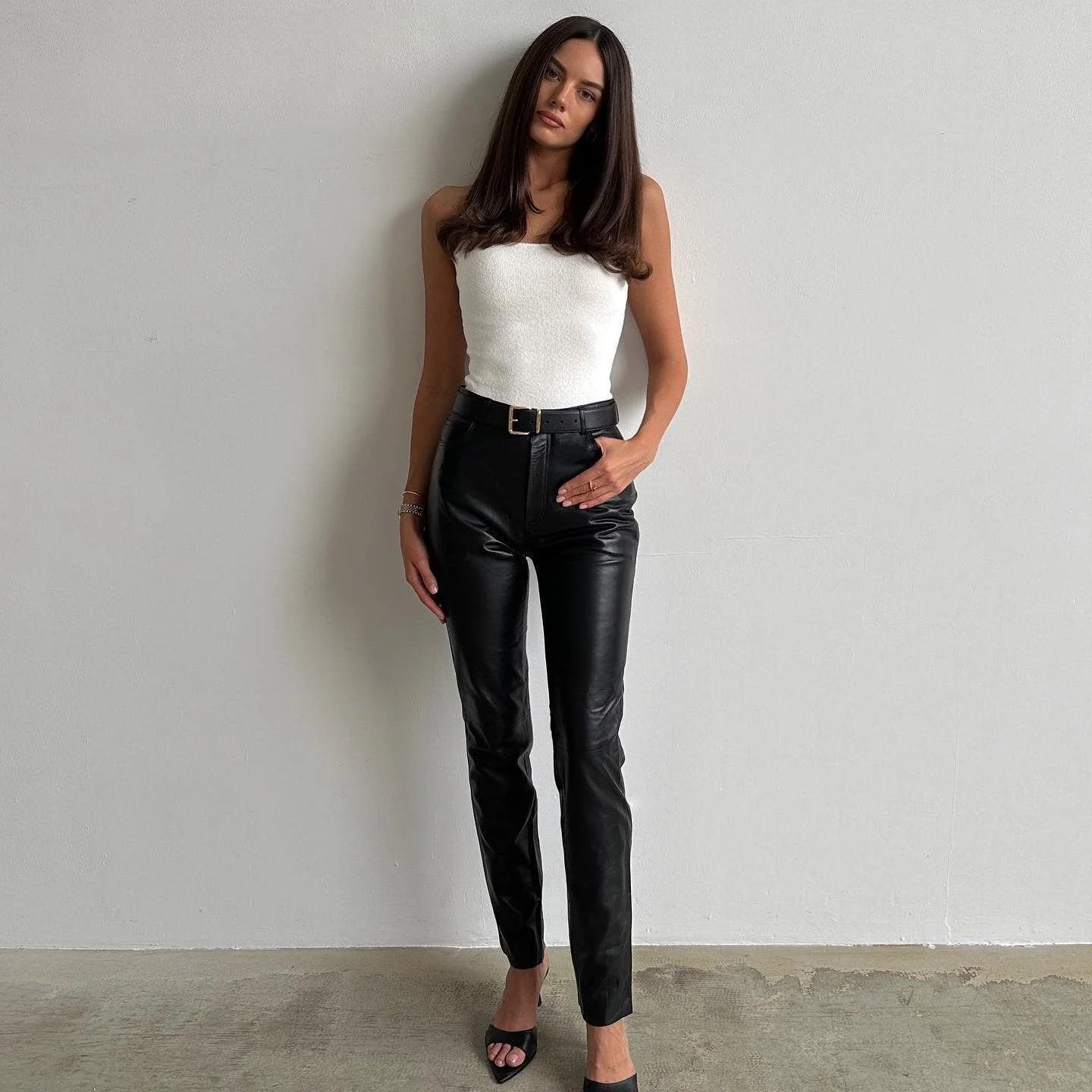 Knitted Crop Top for Summer Style - White, Black, Beige