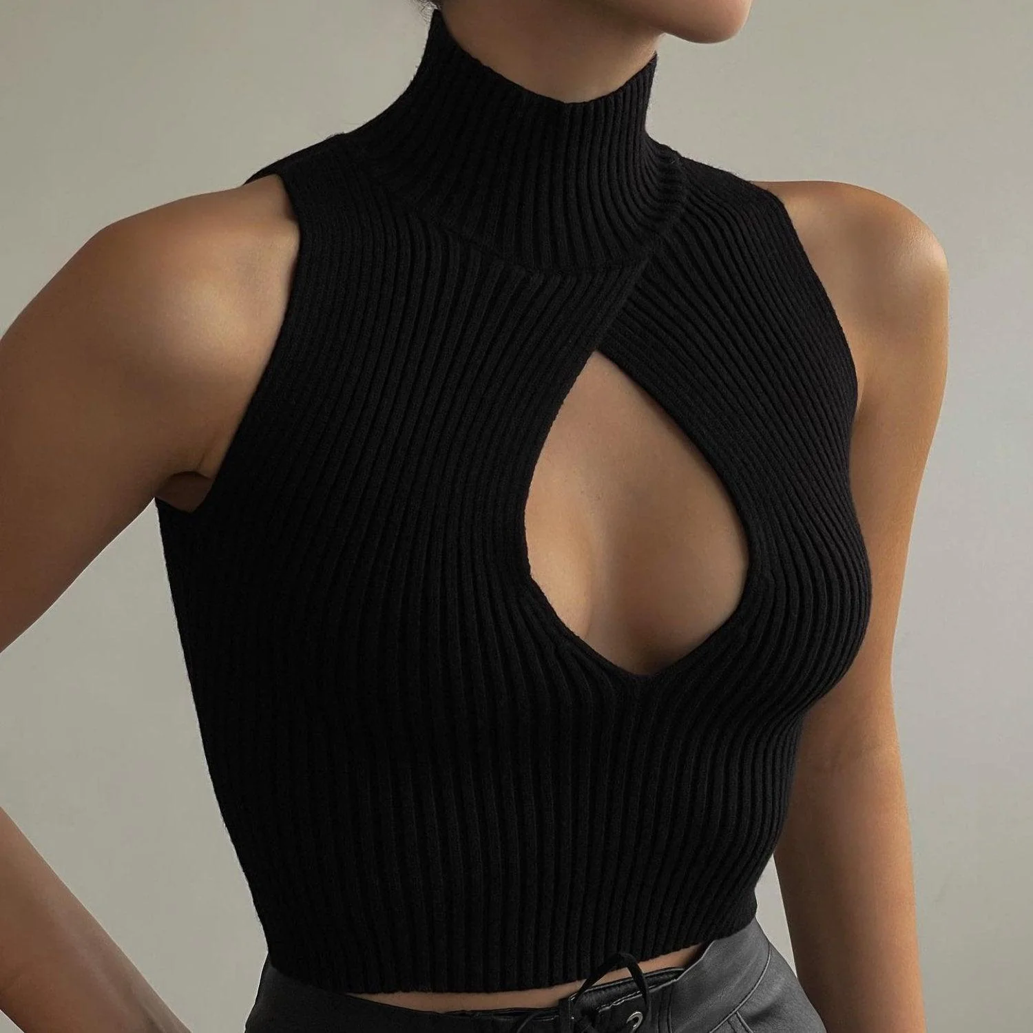 Cut Out Knit Crop Top in Versatile Colors