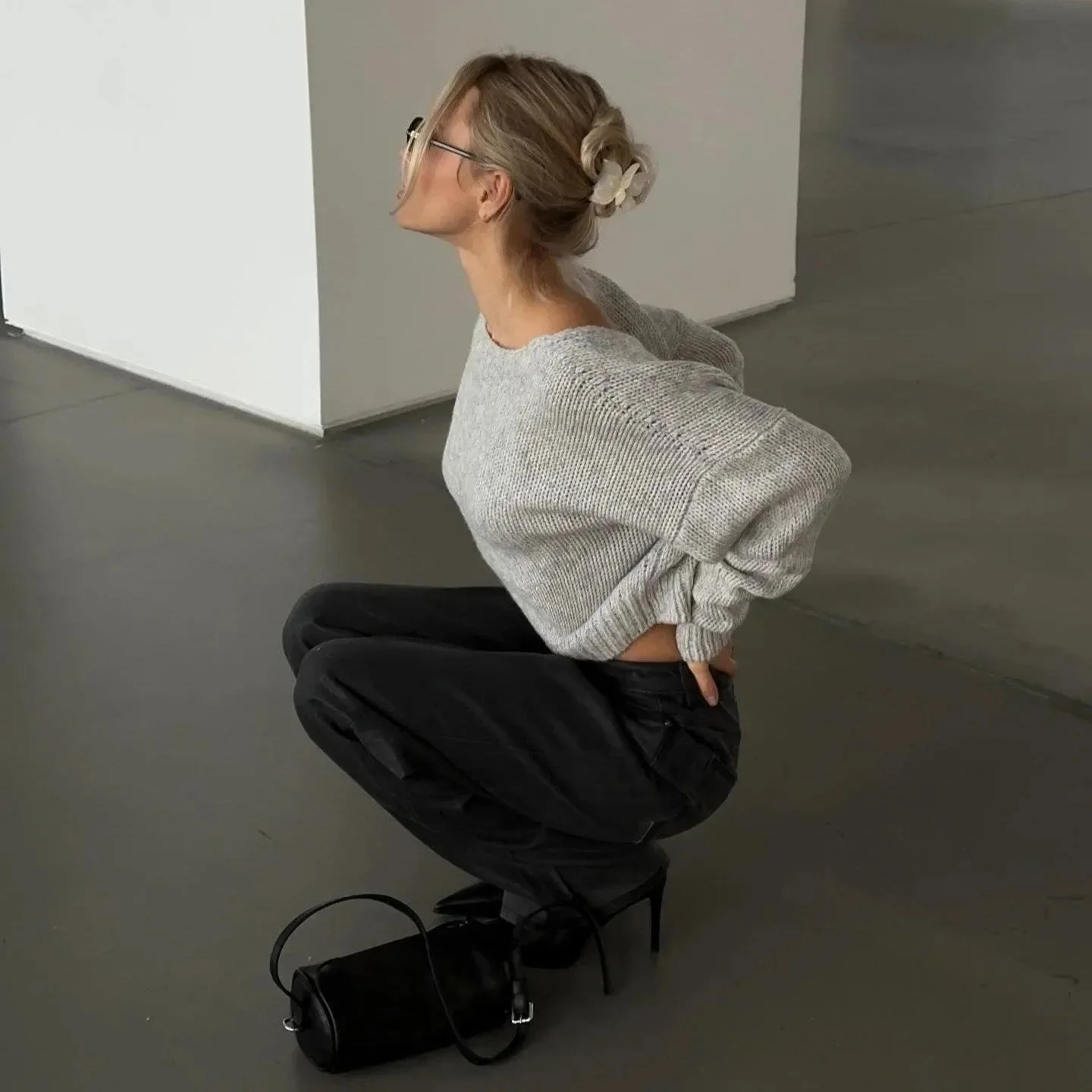 Gray Loose V-Neck Backless Sweater